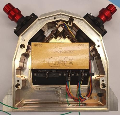 Inside view of one of the orthogonal sensor modules of 3DEES
